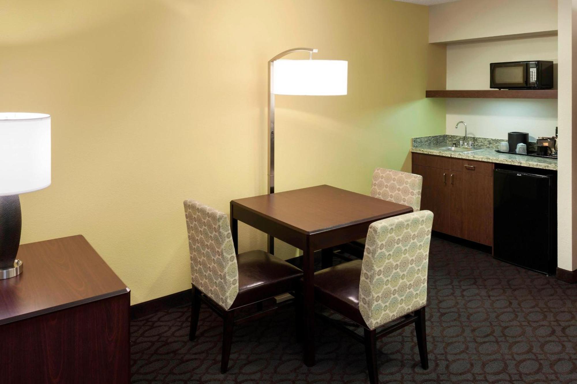 Springhill Suites By Marriott Dallas Downtown / West End Exterior foto